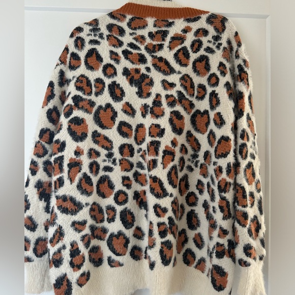 Buckle- En Crème cheetah print cardigan - Picture 4 of 4